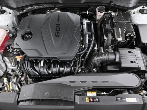 Certified 2023 Hyundai Sonata SE w/ Cargo Package FWD image 28