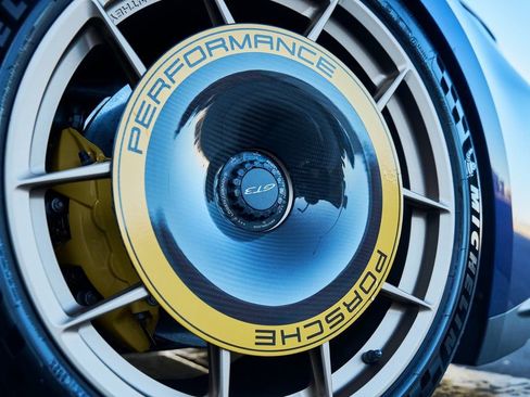 Used 2023 Porsche 911 GT3 image 28