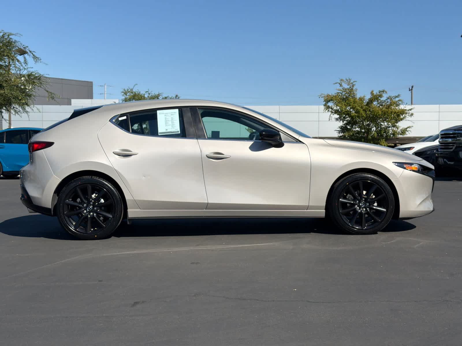 Used 2024 MAZDA MAZDA3 s FWD image 6