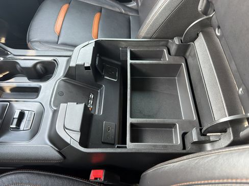 Used 2023 GMC Sierra 1500 AT4 image 26