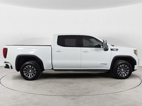 Used 2020 GMC Sierra 1500 AT4 w/ AT4 Premium Package image 6