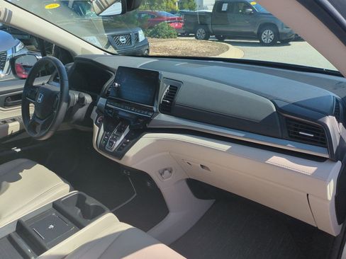 Used 2025 Honda Odyssey EX-L image 45