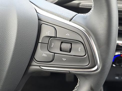 Used 2025 Buick Encore GX Preferred image 25