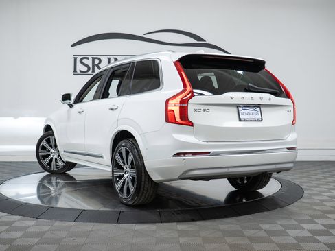 Used 2022 Volvo XC90 T6 Inscription w/ Advanced Package image 29
