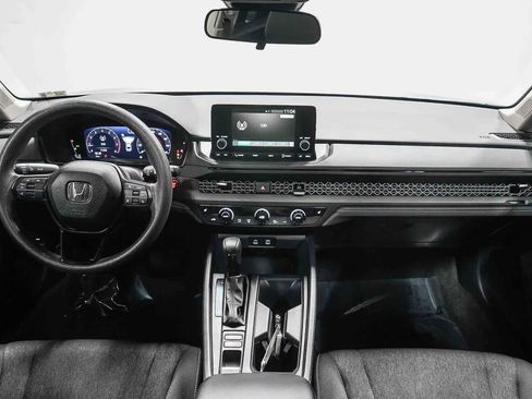 Used 2024 Honda Accord EX image 12
