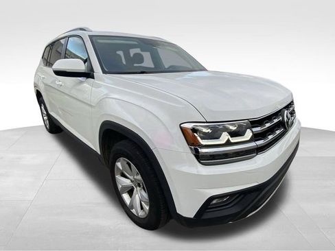 Used 2018 Volkswagen Atlas SE image 14