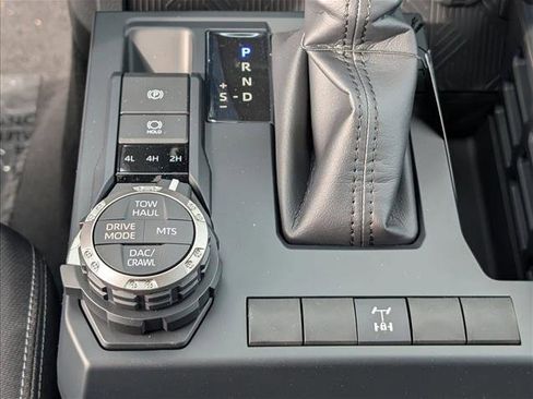 New 2025 Toyota Tacoma TRD Off-Road image 19