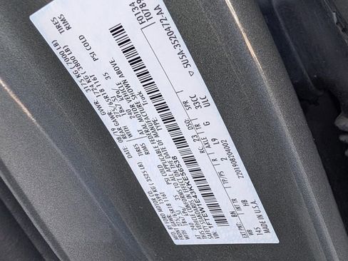 Used 2019 Ford F150 Lariat image 39