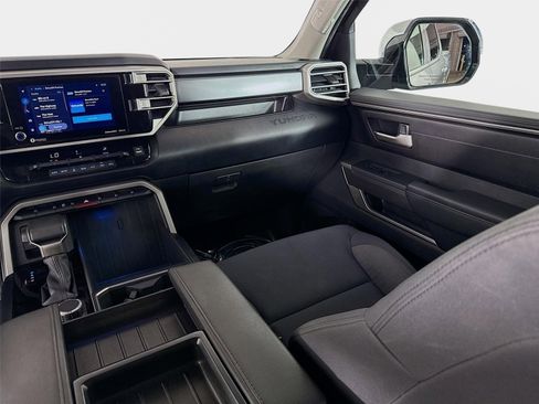 Used 2022 Toyota Tundra SR5 w/ Convenience Package RWD image 22
