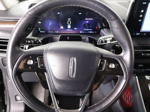 Used 2025 Lincoln Aviator Reserve w/ Equipment Group 201A image 3