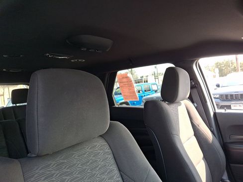 Used 2025 Dodge Durango GT AWD/4WD image 13