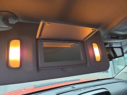 Used 2019 Chevrolet Colorado ZR2 image 78