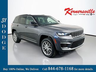 Used 2022 Jeep Grand Cherokee Summit AWD/4WD video 1