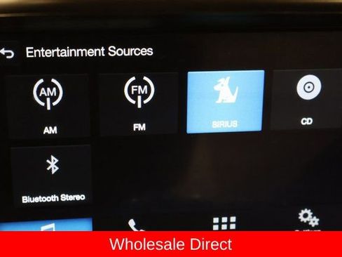 Used 2017 Ford Escape Titanium image 23