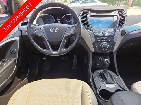 Used 2013 Hyundai Santa Fe Sport 2.0T w/ Technology Pkg FWD image 7