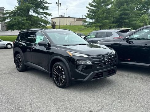 New 2026 Nissan Rogue Dark Armor AWD/4WD image 2