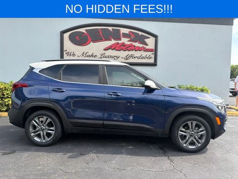 Used 2021 Kia Seltos S FWD image 2