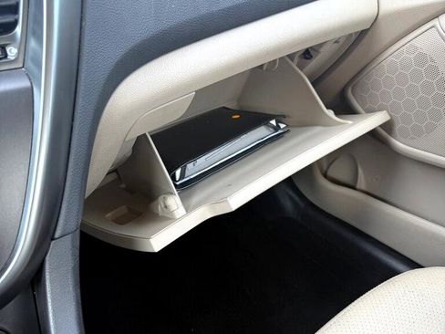 Used 2013 Kia Optima LX image 9