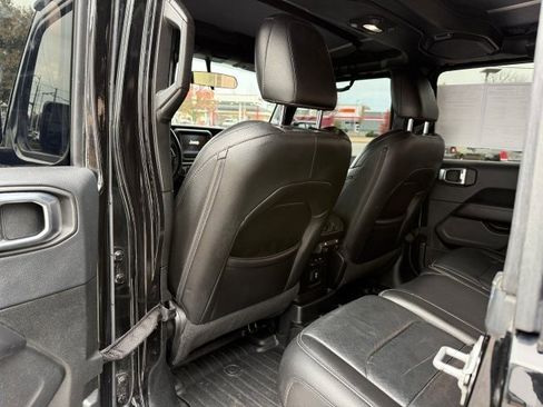 Used 2018 Jeep Wrangler Unlimited Sahara w/ LED Lighting Group image 13