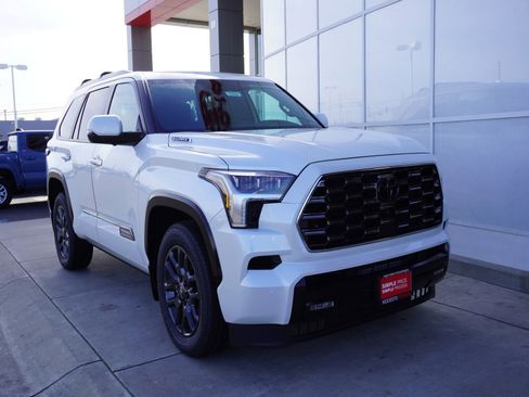 New 2026 Toyota Sequoia Platinum image 34