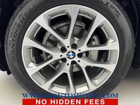 Used 2023 BMW X5 xDrive40i w/ Premium Package AWD/4WD image 9