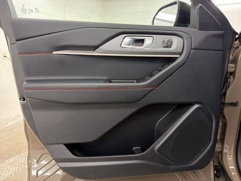 New 2026 Ford Explorer ST AWD/4WD image 15