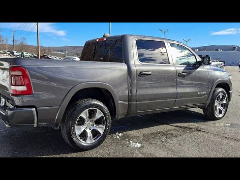 Used 2022 RAM 1500 Laramie w/ Sport Appearance Package image 9