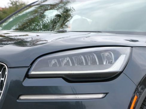 Used 2022 Lincoln Aviator Reserve image 9