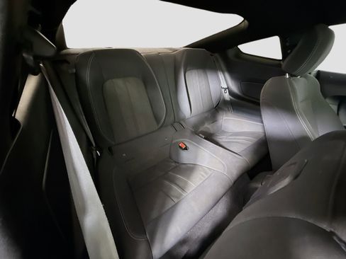 Used 2019 Ford Mustang Coupe image 26