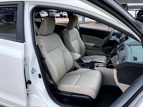 Used 2014 Honda Civic LX image 9