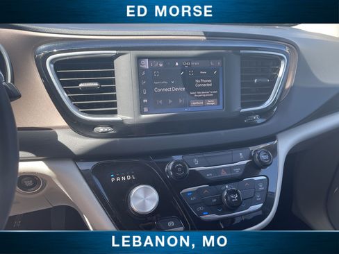 Used 2024 Chrysler Voyager LX FWD image 13