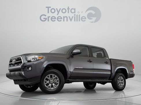 Used 2018 Toyota Tacoma SR5 RWD image 5