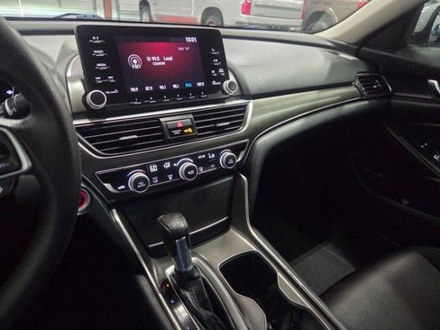 Used 2020 Honda Accord LX image 44