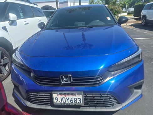 Used 2024 Honda Civic Sport image 2