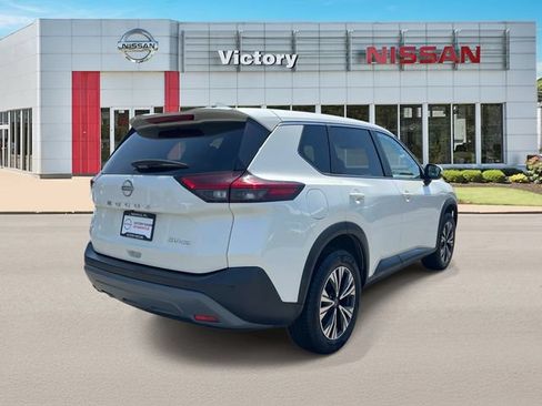 Used 2023 Nissan Rogue SV AWD/4WD image 3