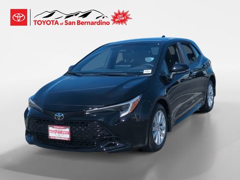 Certified 2026 Toyota Corolla SE FWD image 1