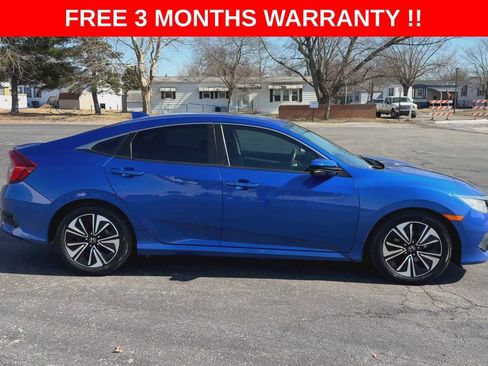 Used 2017 Honda Civic EX-T image 9