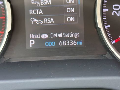 Used 2019 Toyota RAV4 XLE Premium w/ Cold Weather Package FWD image 22