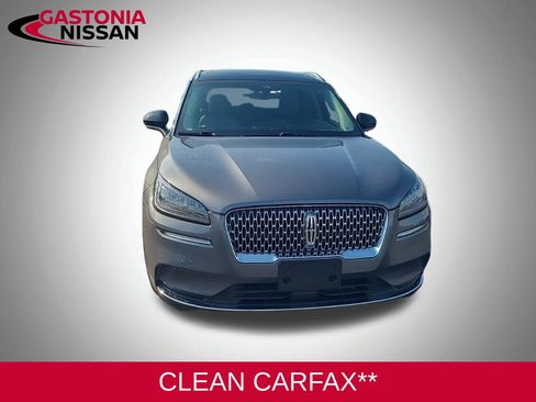 Used 2022 Lincoln Corsair AWD w/ Premium Package image 3