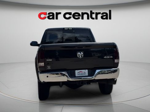 Used 2013 RAM 2500 SLT w/ Luxury Group AWD/4WD image 4