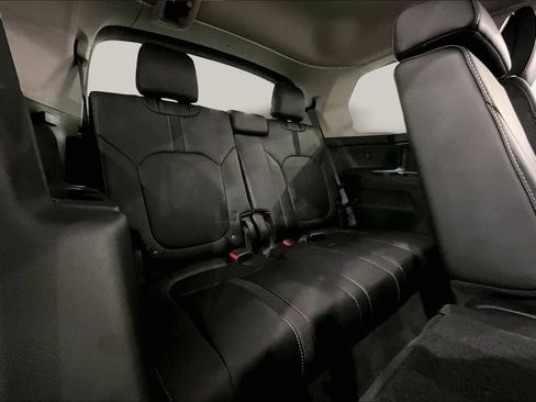 Certified 2025 Honda Pilot EX-L image 17