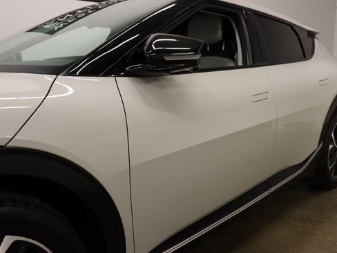 Used 2023 Kia EV6 Wind w/ Wind Technology Package AWD/4WD image 4