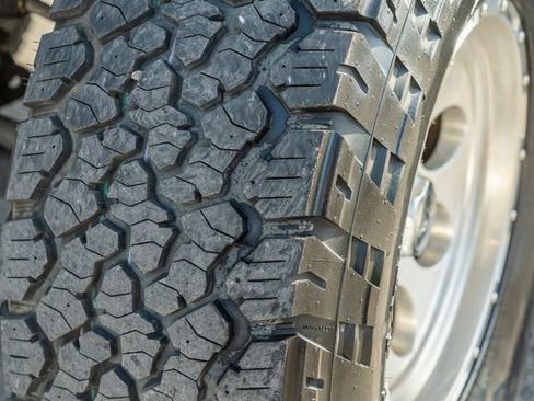 Used 2006 Nissan Titan XE w/ (W04) Preferred Pkg image 16