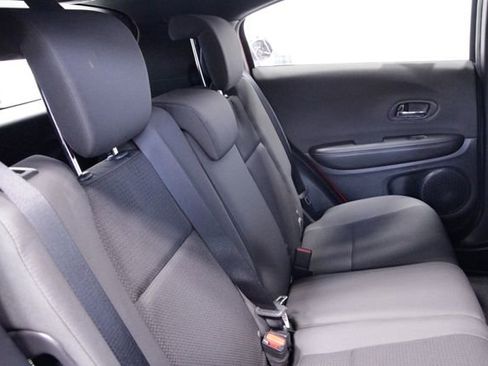 Used 2020 Honda HR-V Sport image 17