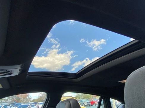 Used 2019 BMW X6 sDrive35i w/ M Sport Package image 24