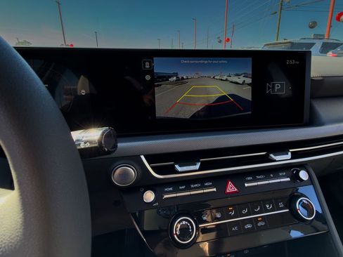 New 2025 Hyundai Sonata SE FWD image 24
