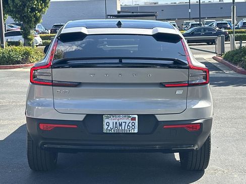 Certified 2023 Volvo C40 P8 Recharge Ultimate image 5