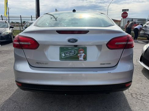 Used 2015 Ford Focus S FWD image 5