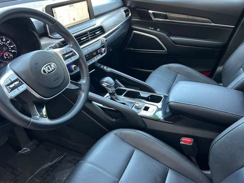 Used 2021 Kia Telluride EX w/ EX Premium Package AWD/4WD image 10