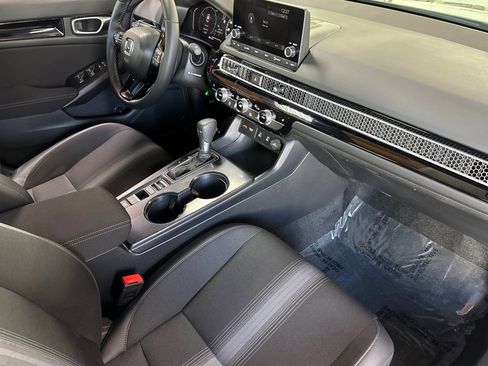Certified 2025 Honda Civic FWD Hybrid Sedan image 32